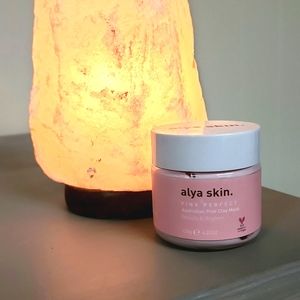 alya skin Pink Perfect  Australian Pink Clay Mask